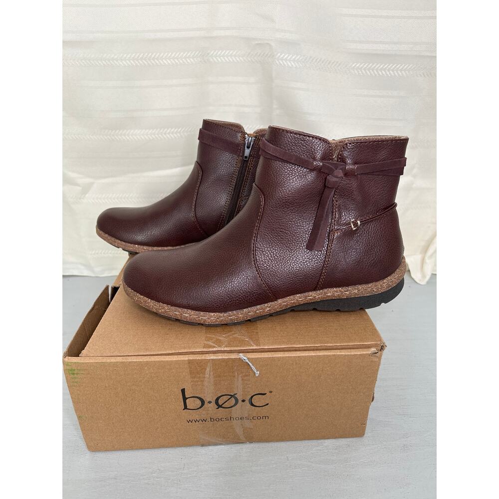 b.o.c. Addi French Ankle Boot Bootie Dark Brown Nubuck Size 8.5M - Picture 11 of 13
